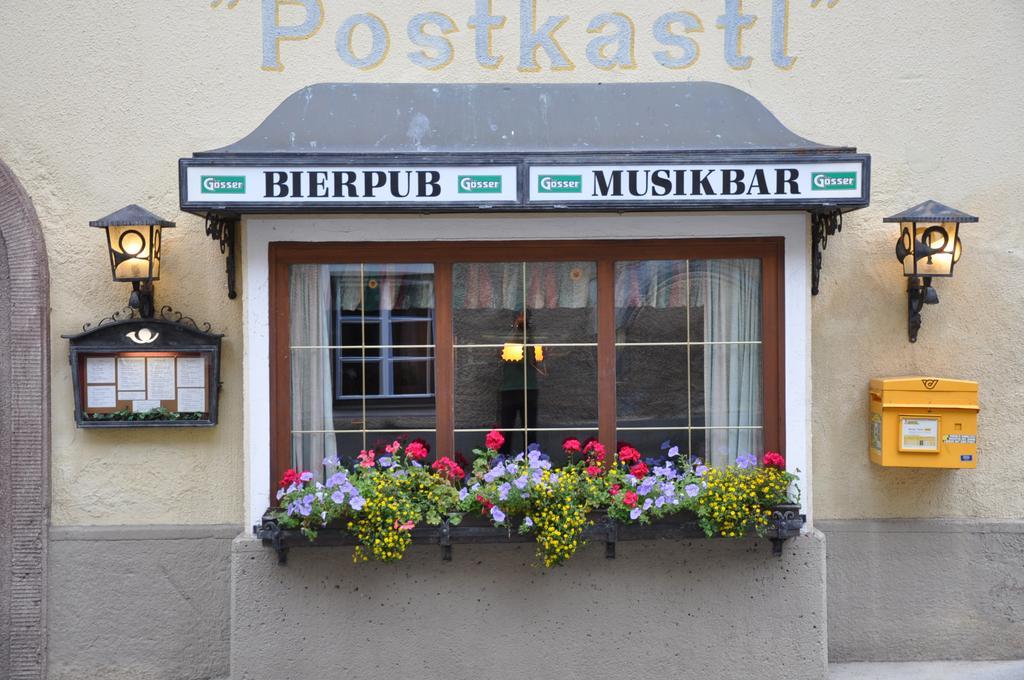 Großkirchheim Hotel Post מראה חיצוני תמונה